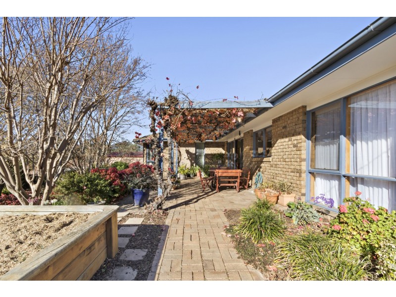 17 Vonwiller Crescent, Theodore ACT 2905