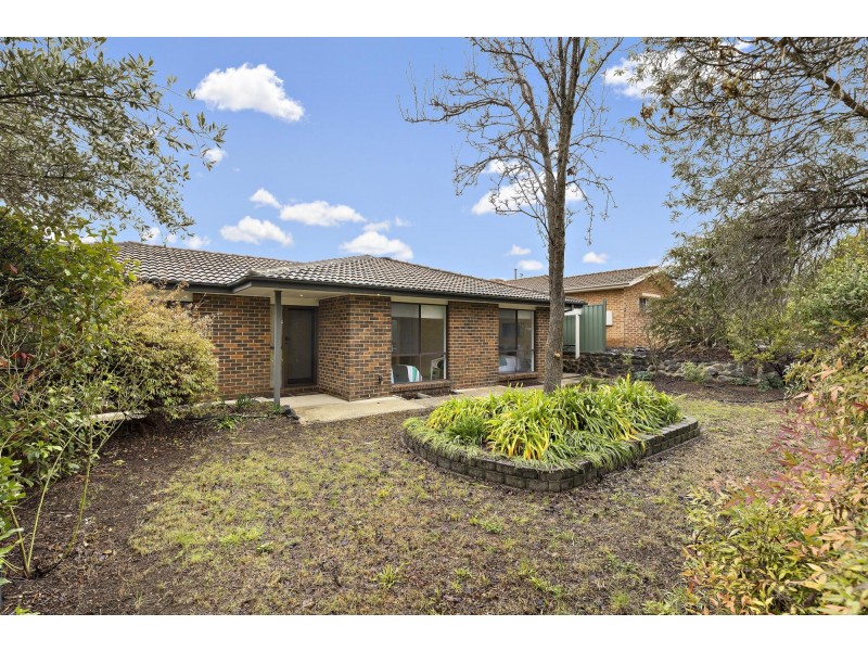 13 Couchman Crescent, Chisholm ACT 2905