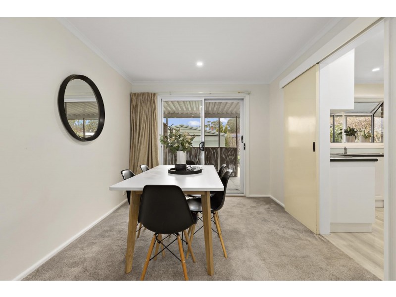 13 Couchman Crescent, Chisholm ACT 2905