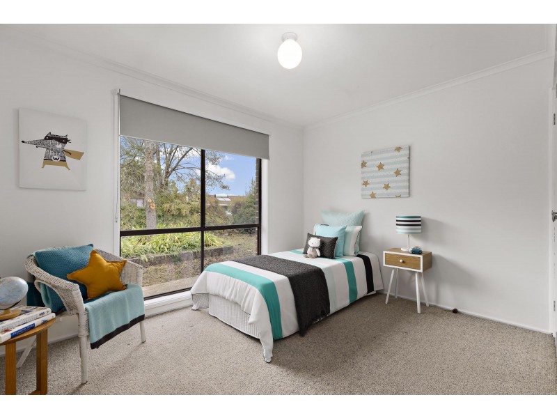 13 Couchman Crescent, Chisholm ACT 2905