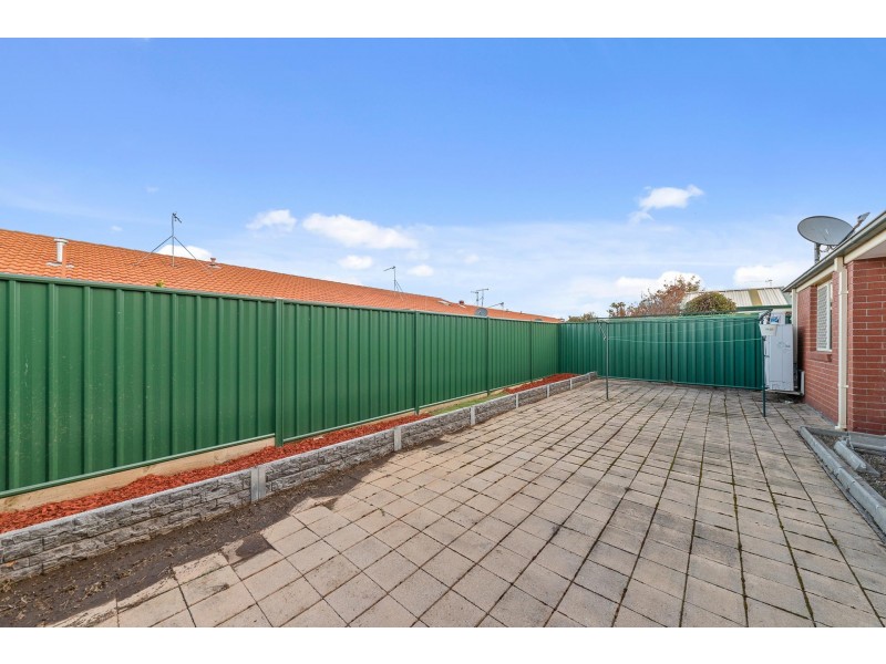 25/9 Blackett Crescent, Greenway ACT 2900