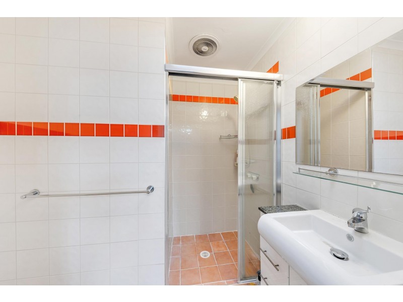 25/9 Blackett Crescent, Greenway ACT 2900