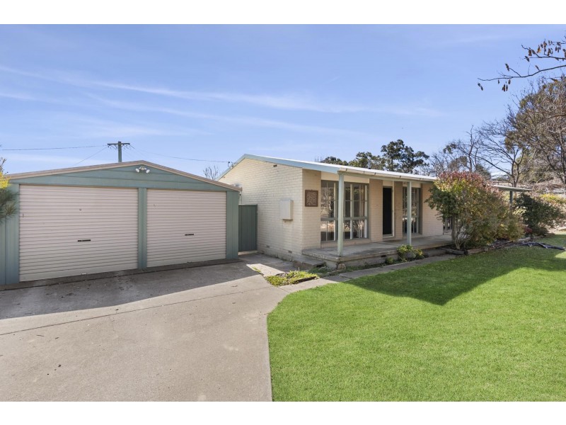 13 Fiveash Street, Chisholm ACT 2905