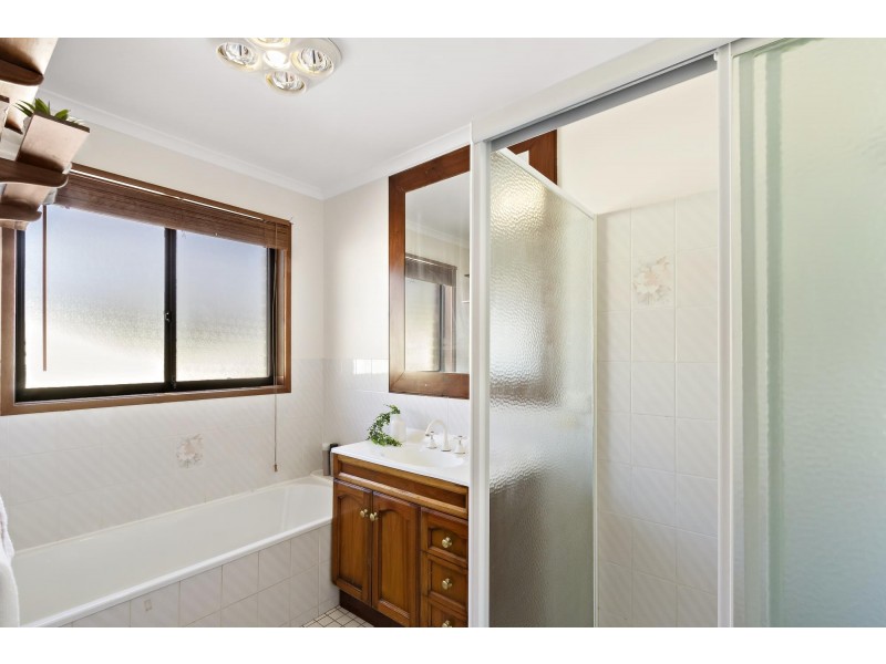 6 Wagstaff Place, Isabella Plains ACT 2905