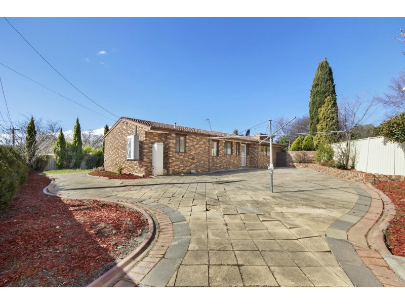 6 Wagstaff Place, Isabella Plains ACT 2905