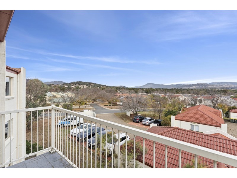 6/15 Tenison-Woods Circuit, Bonython ACT 2905