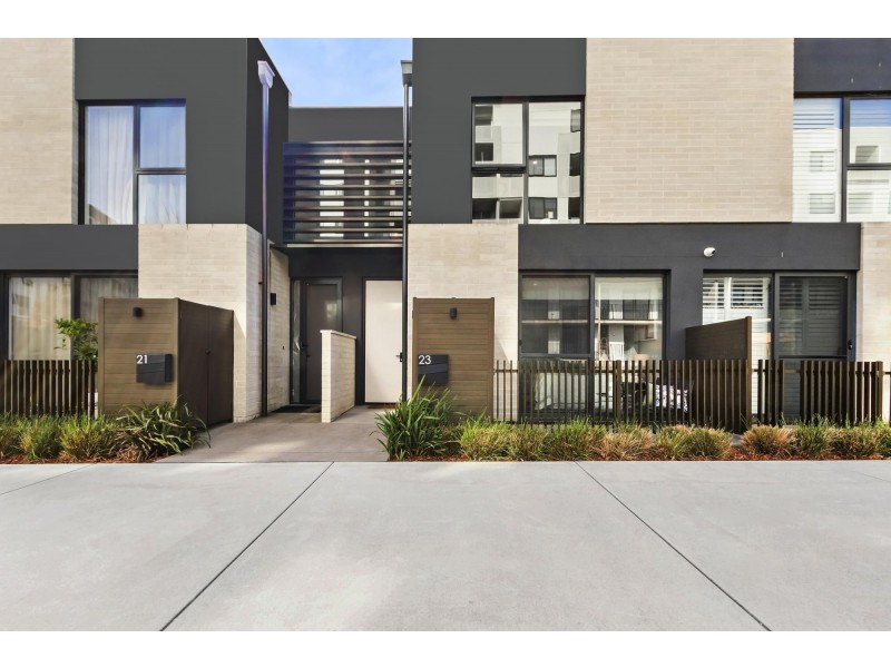 23 Cynthea Teague Crescent, Greenway ACT 2900