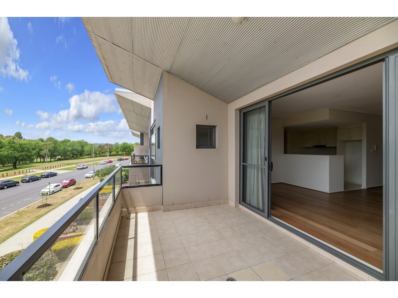 33/1 Drew Street, Greenway ACT 2900