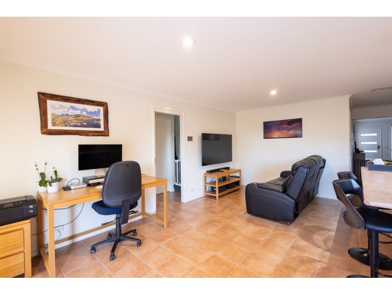 19 Opal Street, Banks ACT 2906