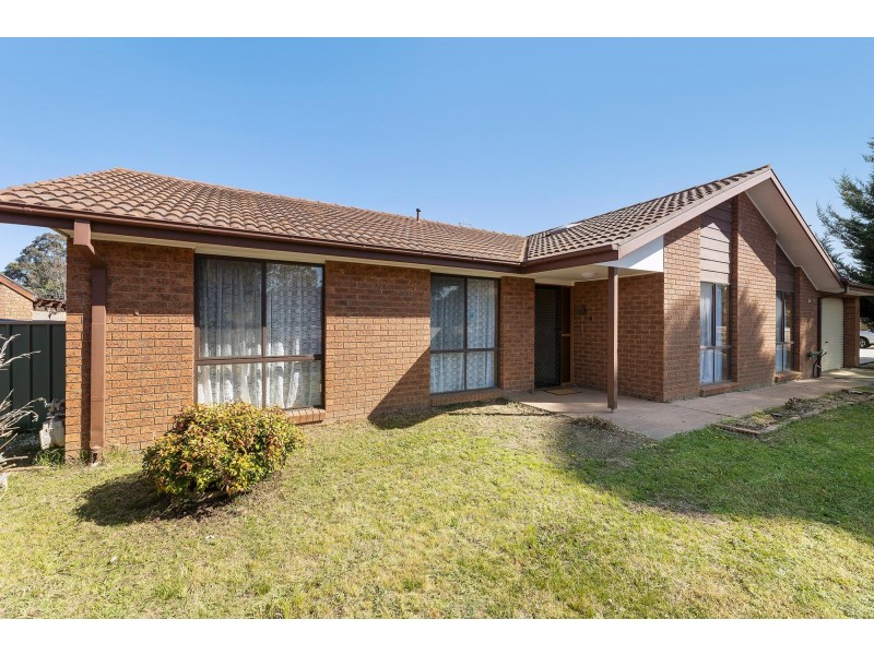 30 Newman-Morris Circuit, Oxley ACT 2903