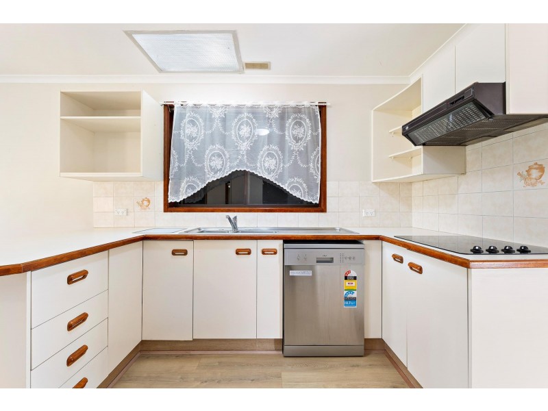 30 Newman-Morris Circuit, Oxley ACT 2903