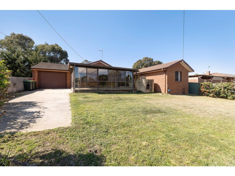 30 Newman-Morris Circuit, Oxley ACT 2903