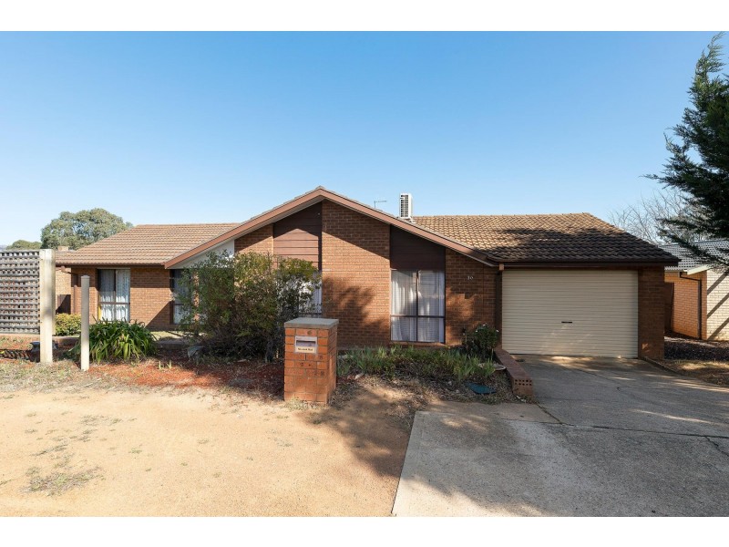 30 Newman-Morris Circuit, Oxley ACT 2903