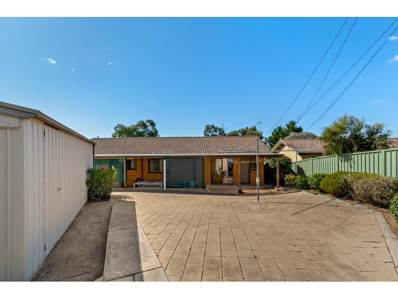 18 Bandulla Street, Isabella Plains ACT 2905