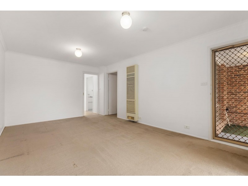 9/5 Bushby Close, Gordon ACT 2906