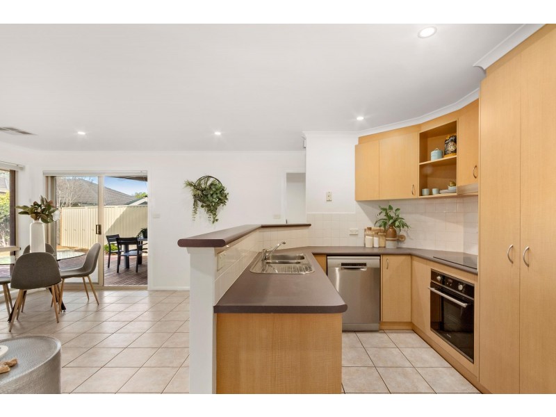 16/67 Barraclough Crescent, Monash ACT 2904