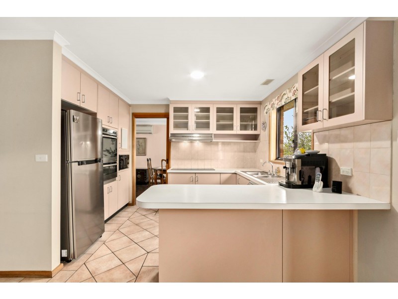 18 Pankhurst Crescent, Gilmore ACT 2905