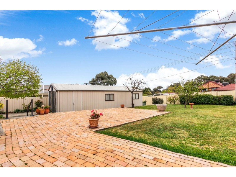 18 Pankhurst Crescent, Gilmore ACT 2905