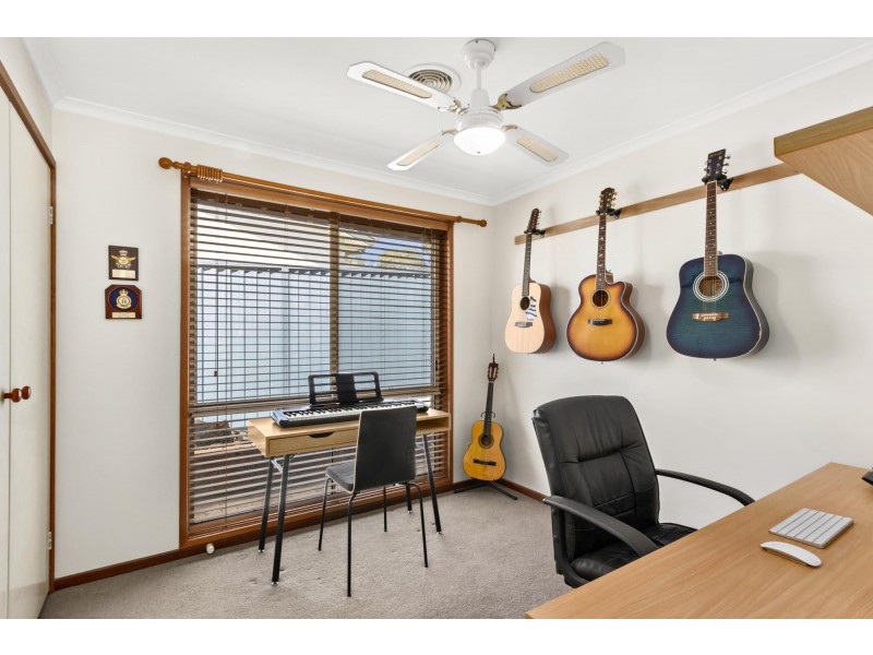 25 Enid Lorimer Circuit, Chisholm ACT 2905