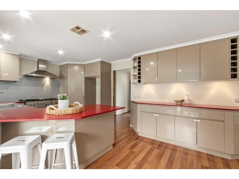 16 Inkster Street, Kambah ACT 2902