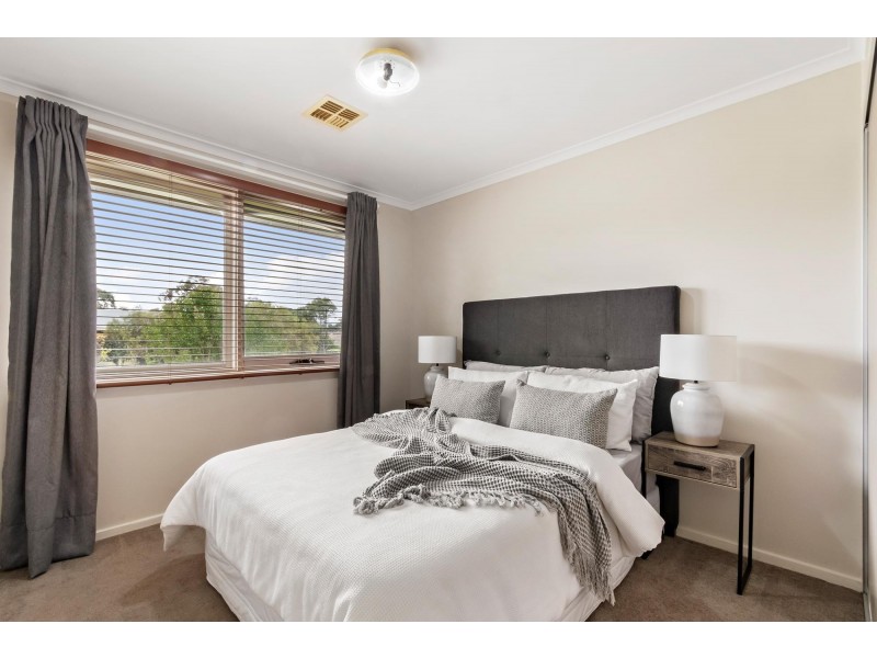 16 Inkster Street, Kambah ACT 2902