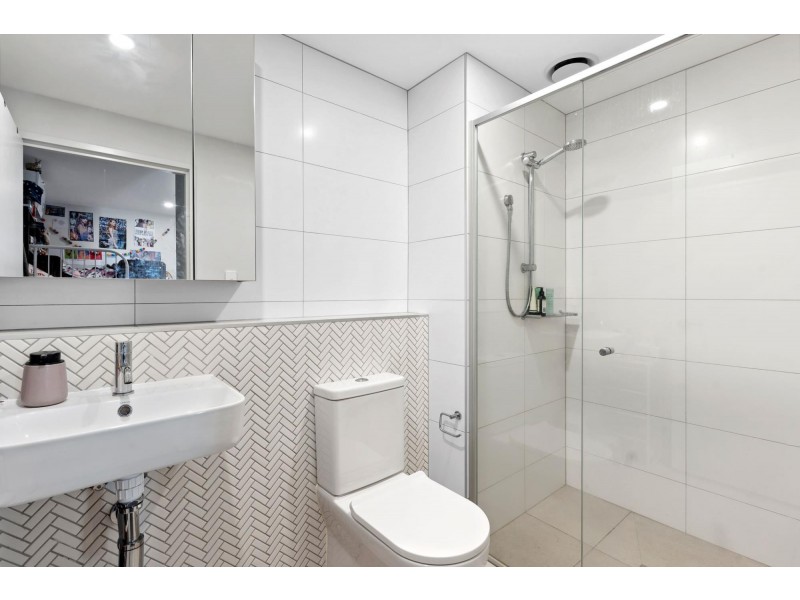 521/335 Anketell Street, Greenway ACT 2900