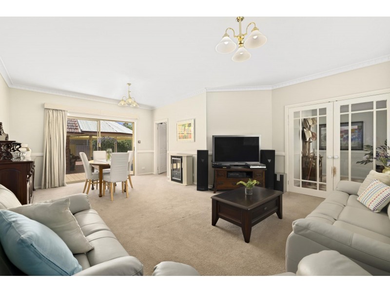 2 Merv Waite Street, Gordon ACT 2906