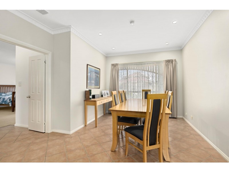 2 Merv Waite Street, Gordon ACT 2906