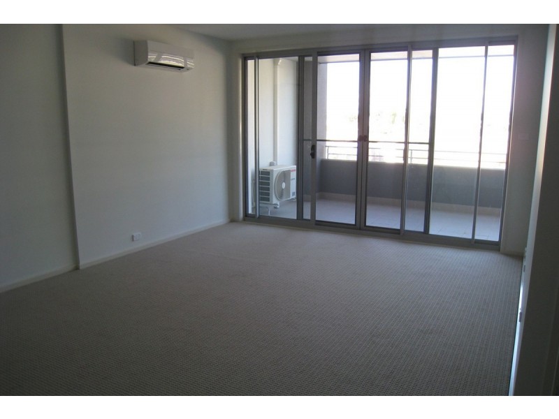 10/71 Giles Street, Kingston ACT 2604