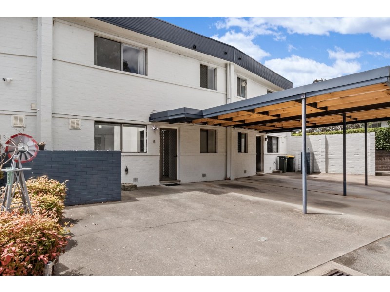 8/2 Lambrigg Street, Farrer ACT 2607