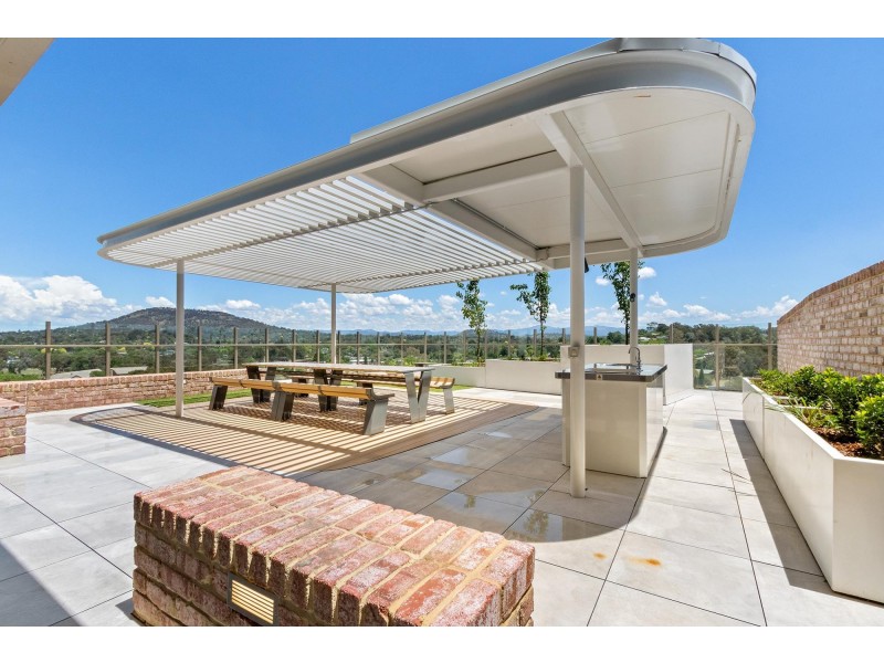 911/1 Corinna Street, Phillip ACT 2606