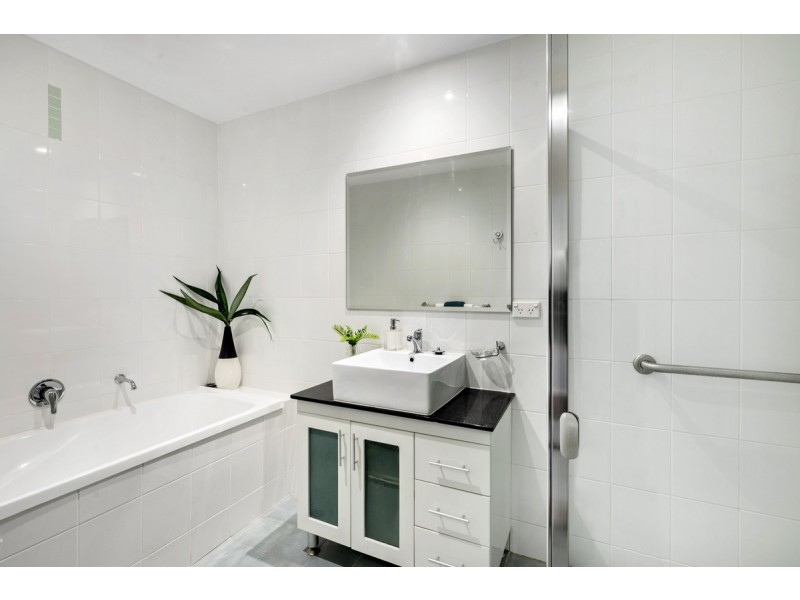 23/1 Drew Street, Greenway ACT 2900