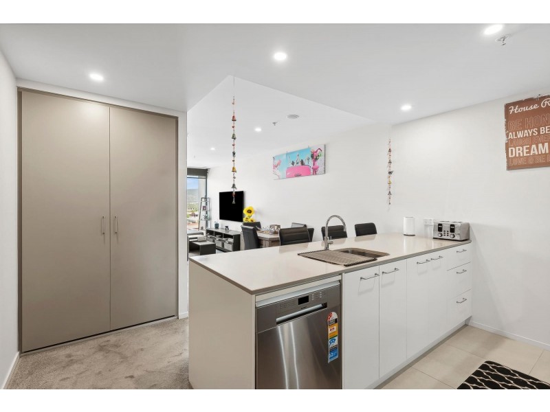 723/335 Anketell Street, Greenway ACT 2900