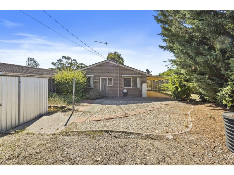 6 Tumbleton Place, Isabella Plains ACT 2905