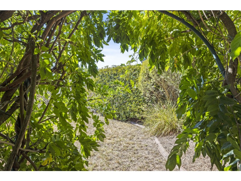 6 Tumbleton Place, Isabella Plains ACT 2905
