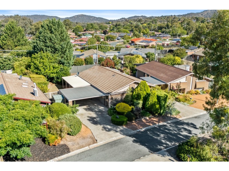 6 Tumbleton Place, Isabella Plains ACT 2905