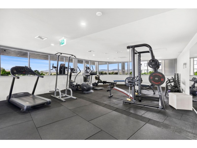 237/325 Anketell Street, Greenway ACT 2900