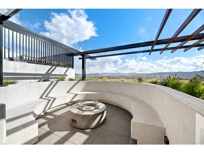 601/34 Oakden Street, Greenway ACT 2900