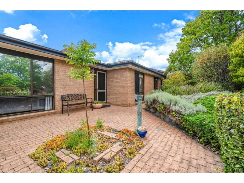52 Couchman Crescent, Chisholm ACT 2905