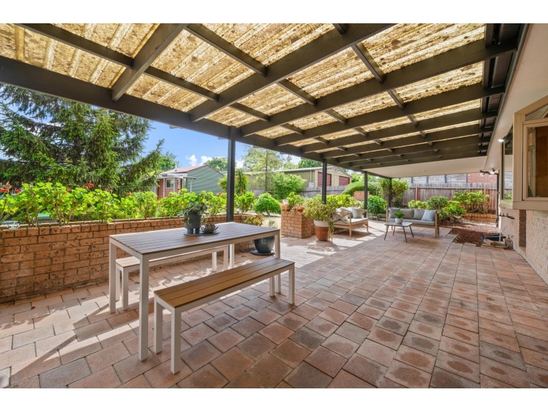 52 Couchman Crescent, Chisholm ACT 2905