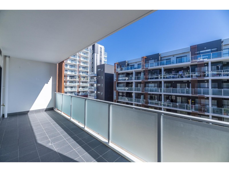 240/12 Limburg Way, Greenway ACT 2900