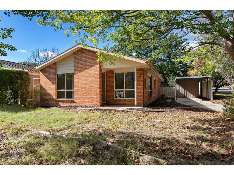 4 Burhop Close, Theodore ACT 2905