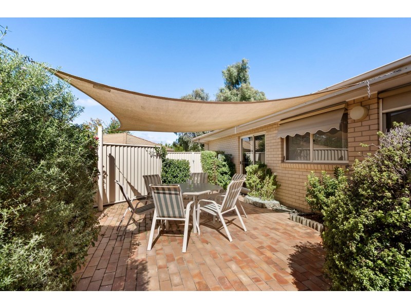 5/104 De Little Circuit, Greenway ACT 2900