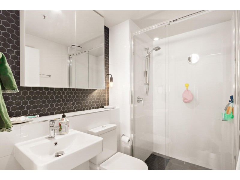 328/325 Anketell Street, Greenway ACT 2900