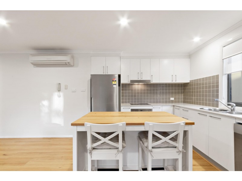 3/120 Athllon Drive, Greenway ACT 2900