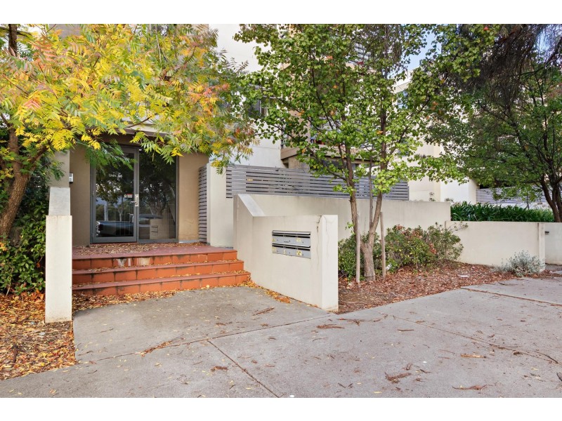 3/120 Athllon Drive, Greenway ACT 2900