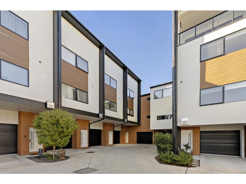 71/1 Rowland Rees Crescent, Greenway ACT 2900