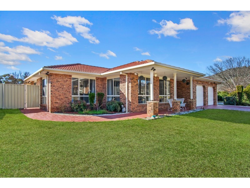 23 Sid Barnes Crescent, Gordon ACT 2906