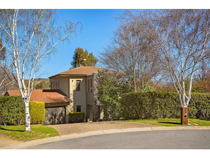 24 Starritt Place, Macarthur ACT 2904