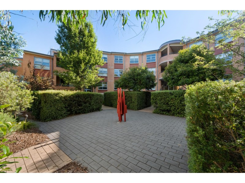9/101 Hennessy Street, Belconnen ACT 2617